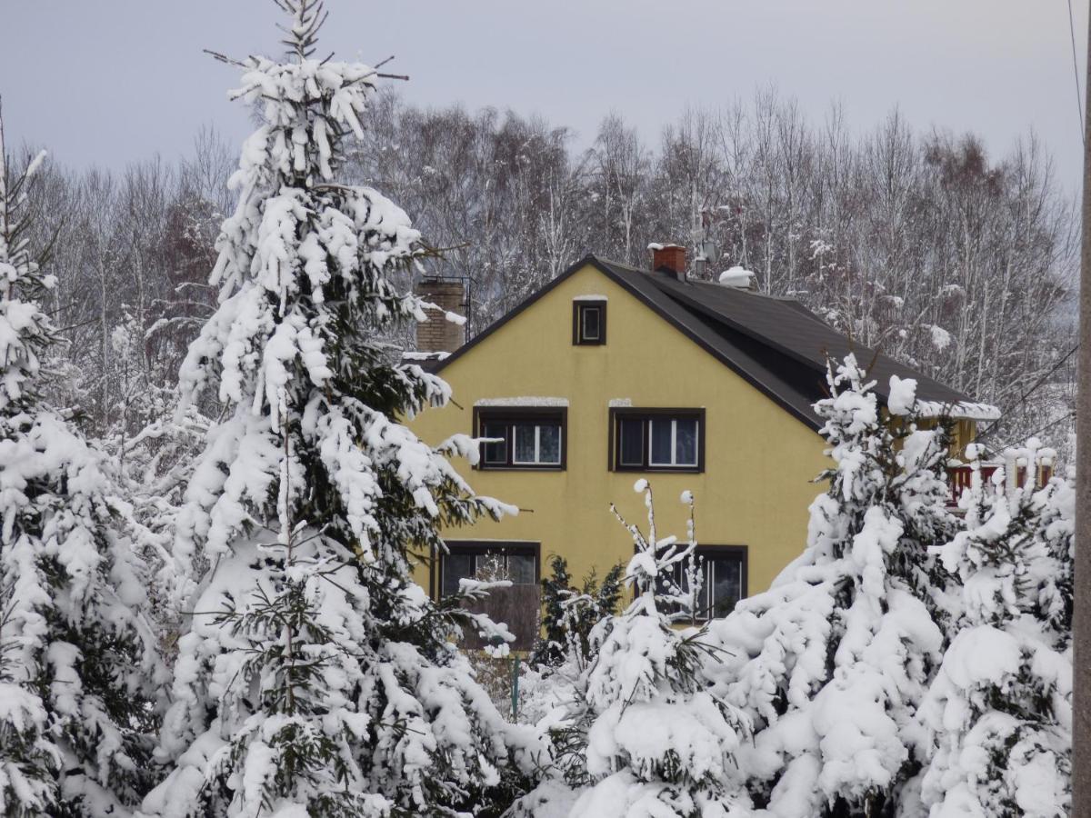 Na Kopci 84 Apartamento Stare Krecany Exterior foto